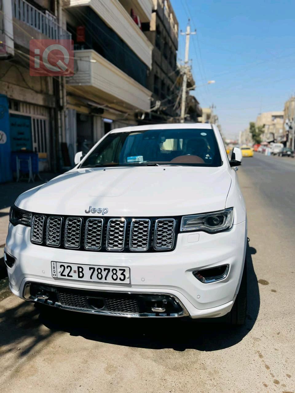 جیپ گراند شیرۆکی
